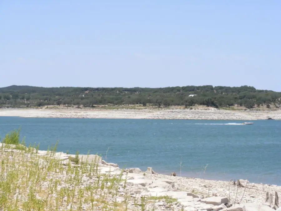 738 Deckhouse Dr, Point Venture, TX 78645 - #2