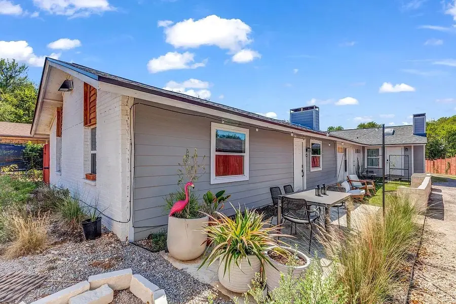 2307 Teri Rd, Austin, TX 78744 - Image #2