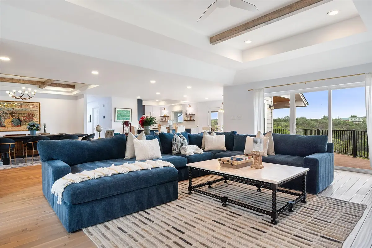 105 Stonegate Ln, Dripping Springs, TX 78620 - #1