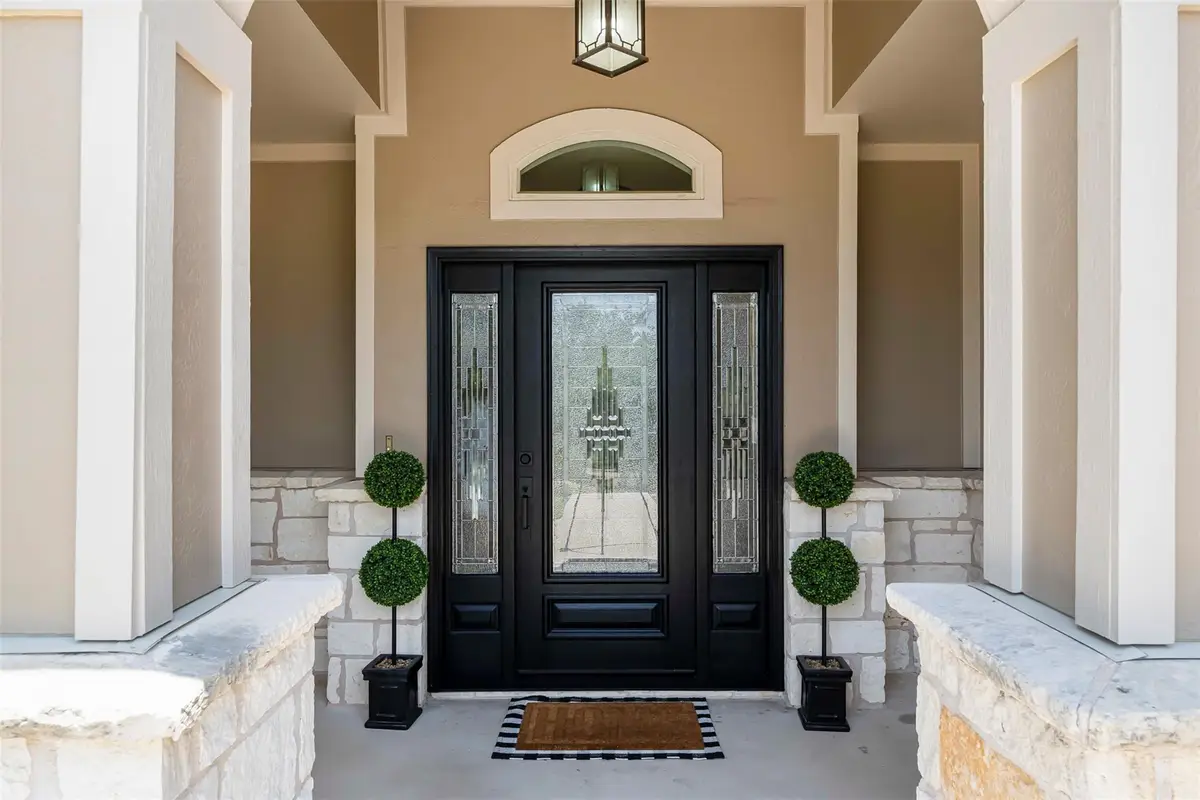 211 E Creek Dr, Dripping Springs, TX 78620 - Image #1