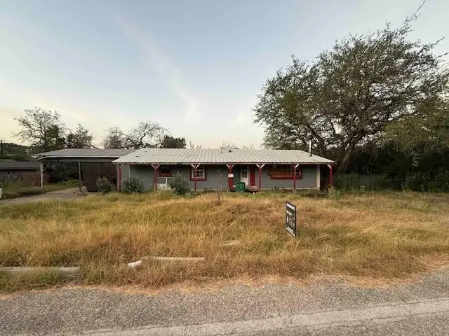 21405 Horseshoe Loop, Lago Vista, TX 78645 - #1