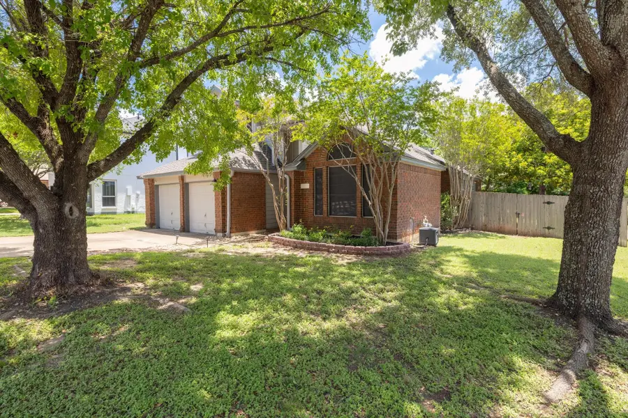 15019 Big Falls Dr, Leander, TX 78641 - Image #3