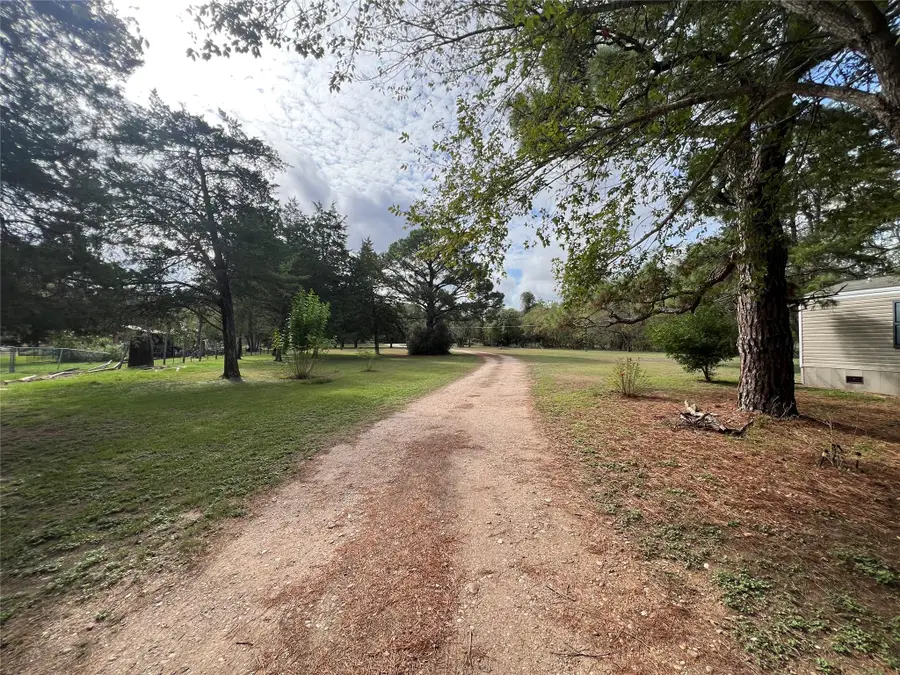 361 Laura Ln, Bastrop, TX 78602 - #3