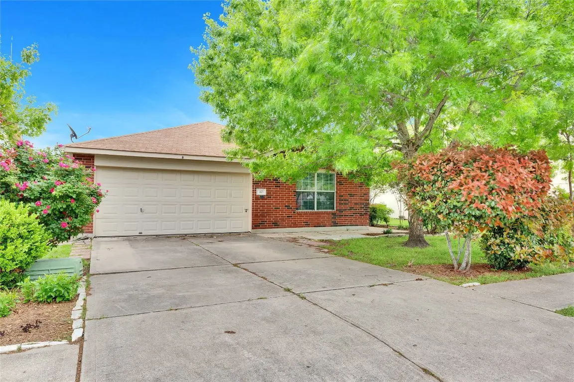 117 Gillespie Ln, Elgin, TX 78621 - Image #1