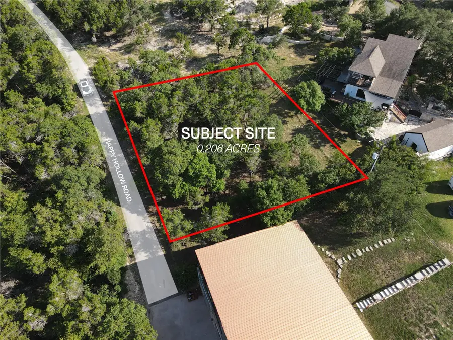 19525 Happy Hollow Rd, Spicewood, TX 78669 - Image #3