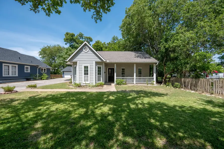 1208 S Church St, Georgetown, TX 78626 - #3