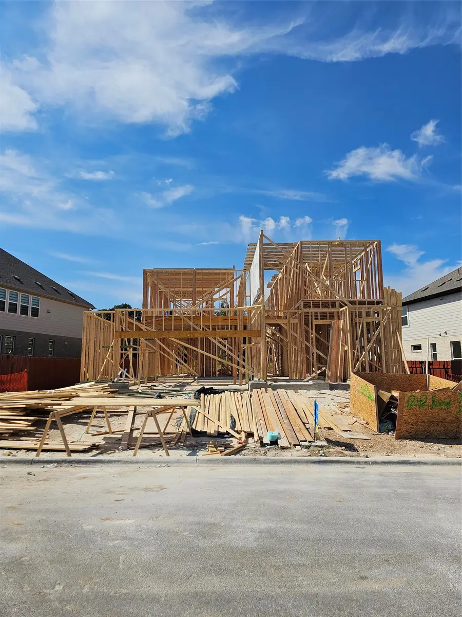 1242 Robin Trl, Round Rock, TX 78681 - Image #2