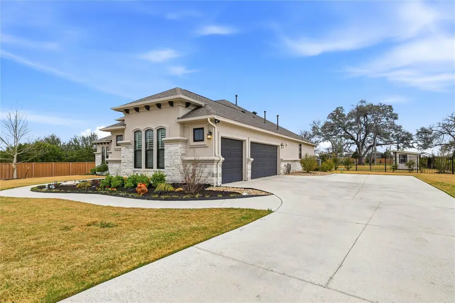 201 Miranda Way, Georgetown, TX 78633 - #3