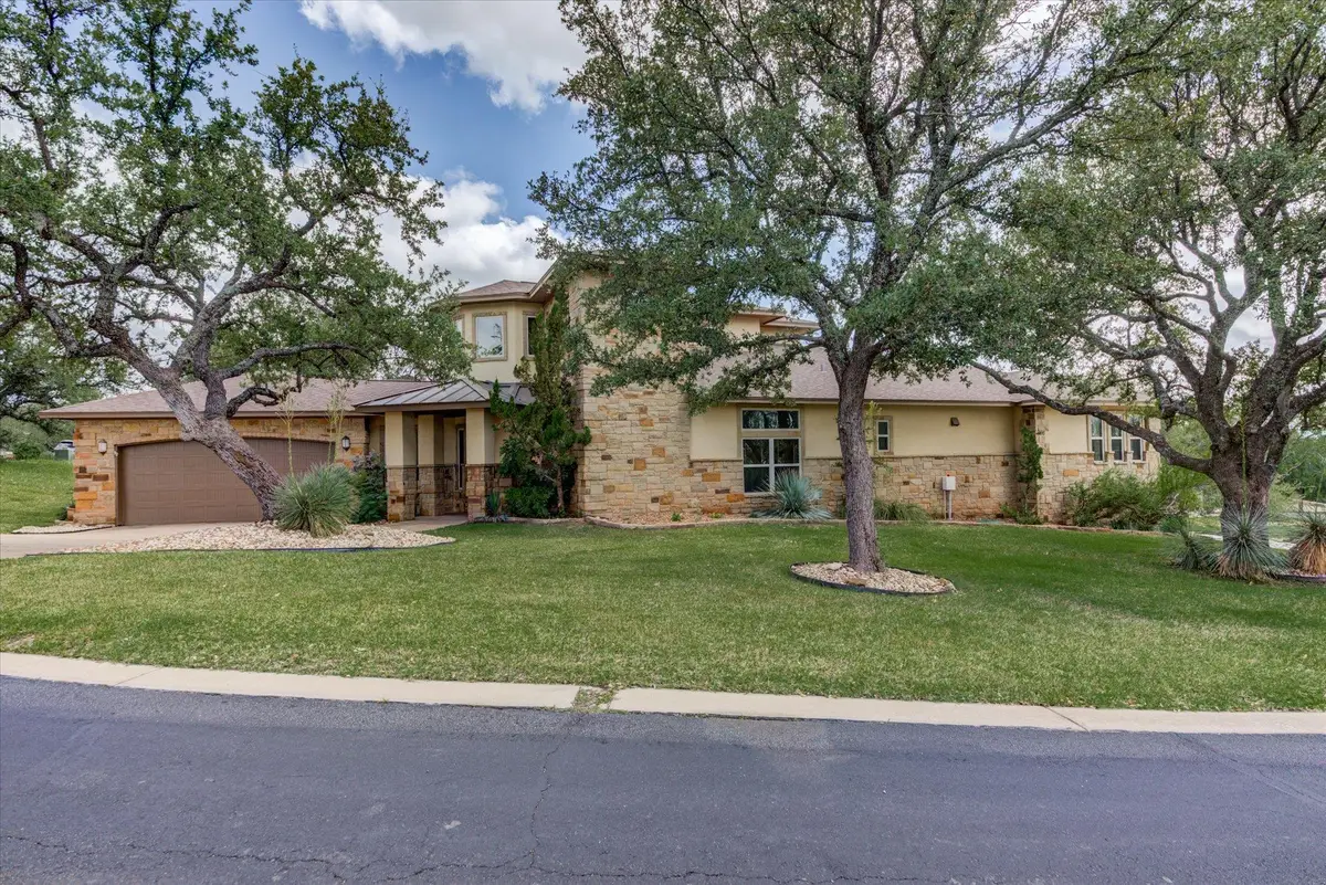208 Colina Cove Dr Dr, Kingsland, TX 78639 - Image #1