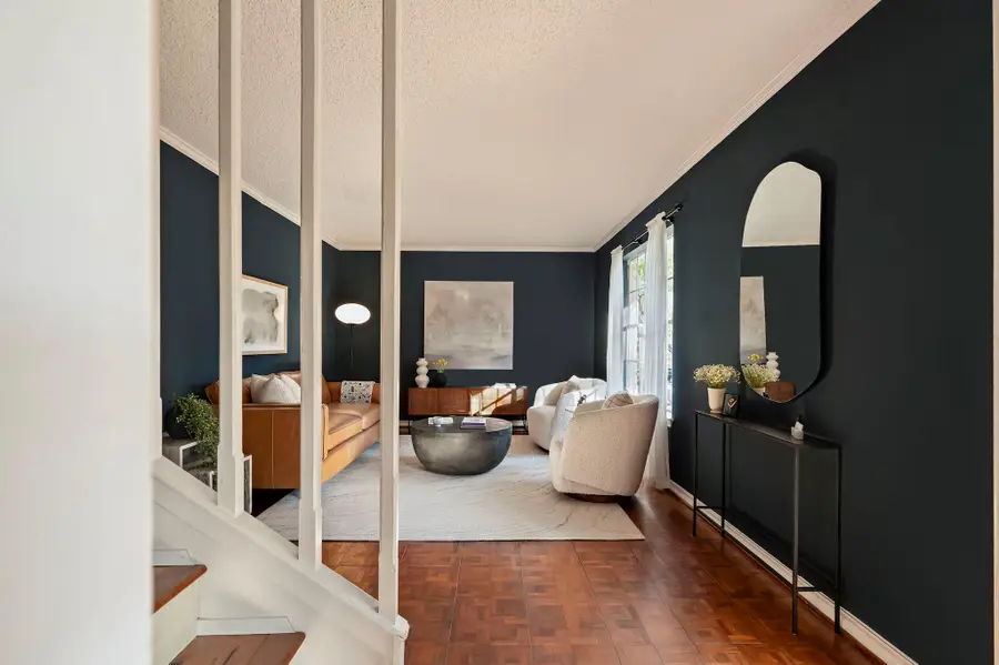 3908 Knollwood Dr, Austin, TX 78731 - Image #3