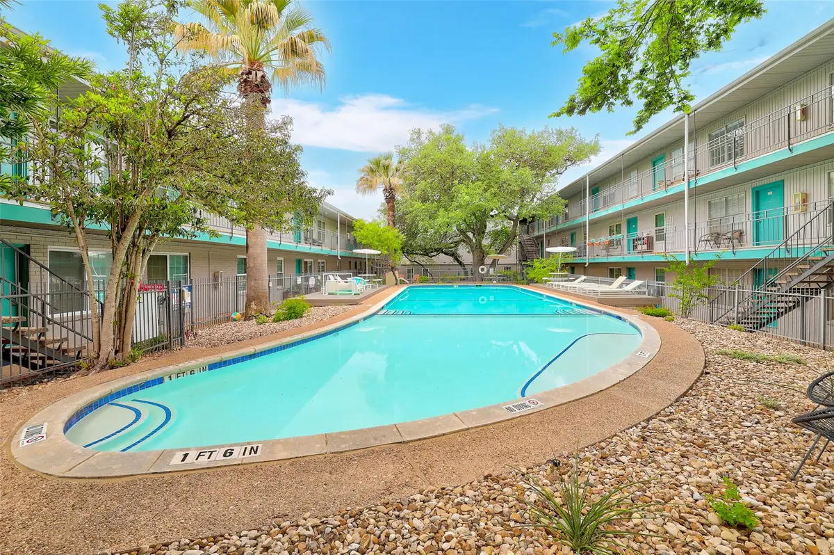 300 Crockett St #114, Austin, TX 78704 - #1