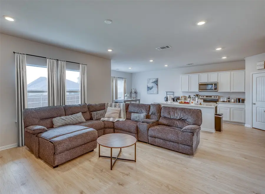 137 Standing Rock Ln, Marble Falls, TX 78654 - #3