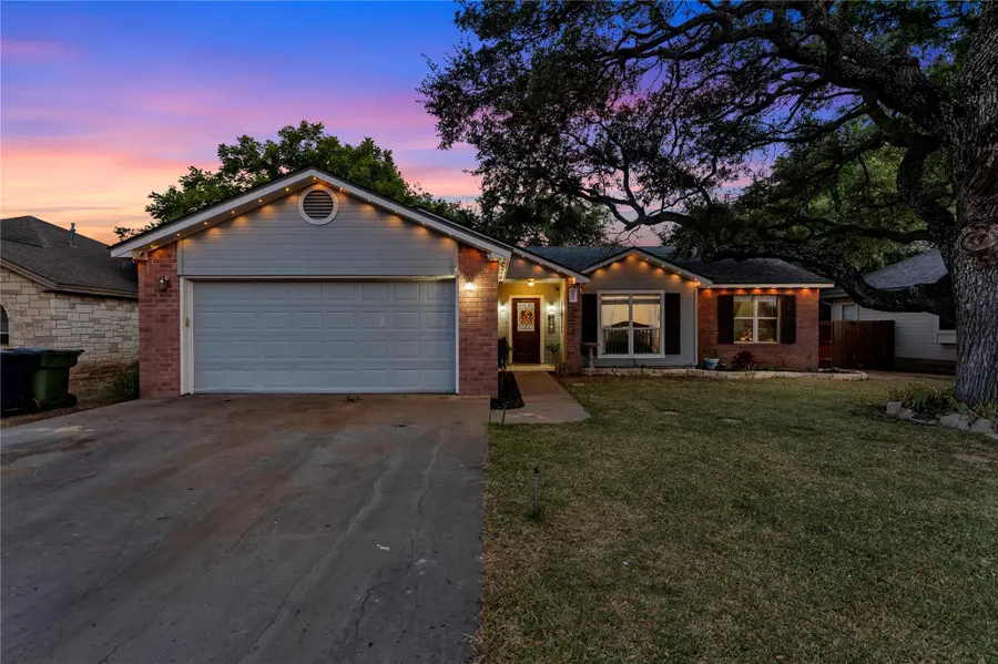 307 Fox Xing, Burnet, TX 78611 - #2