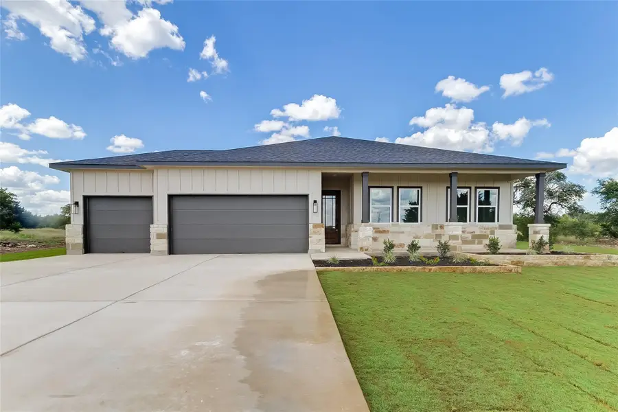 124 Draper Ln, Bertram, TX 78605 - Image #2