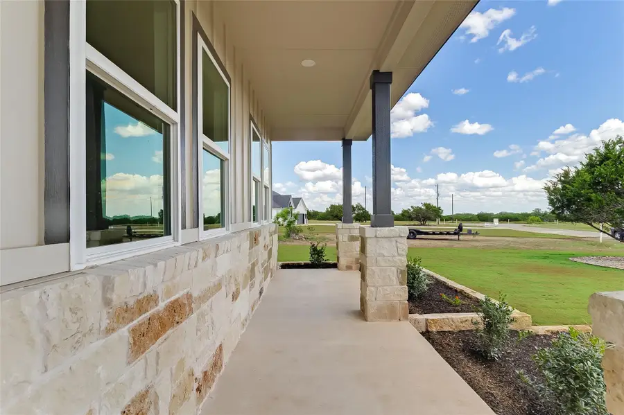 124 Draper Ln, Bertram, TX 78605 - Image #3