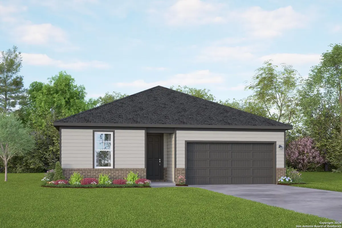 316 Jean St, Seguin, TX 78155 - #1