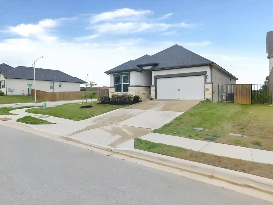 11808 Dillon Falls Dr, Austin, TX 78747 - #2