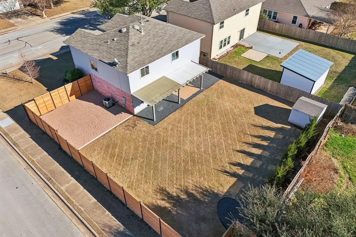 711 Riverway Ln, Leander, TX 78641 - #1