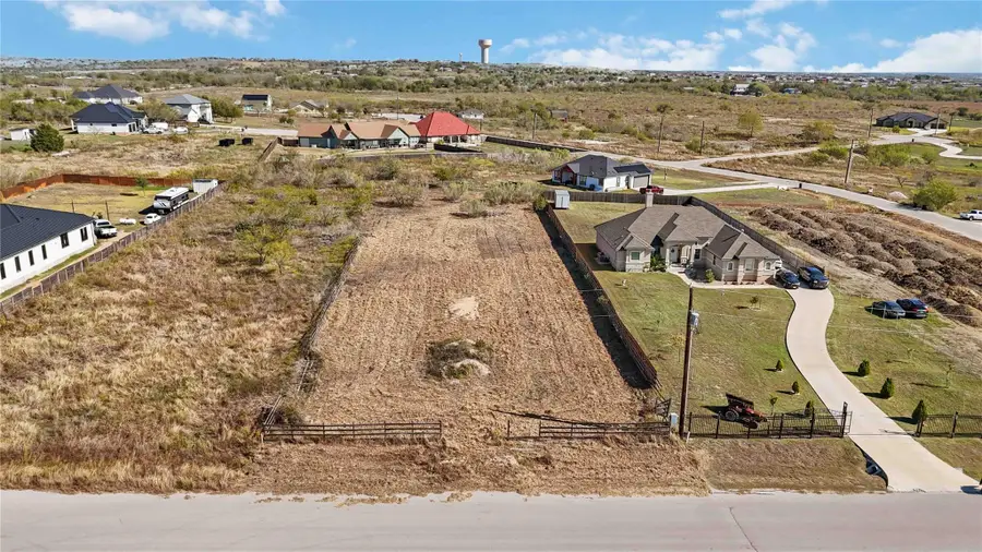 154 Burrobrush St, Niederwald, TX 78640 - #3