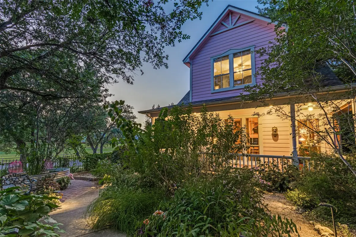 1754 N Bishop St, San Marcos, TX 78666 - #1