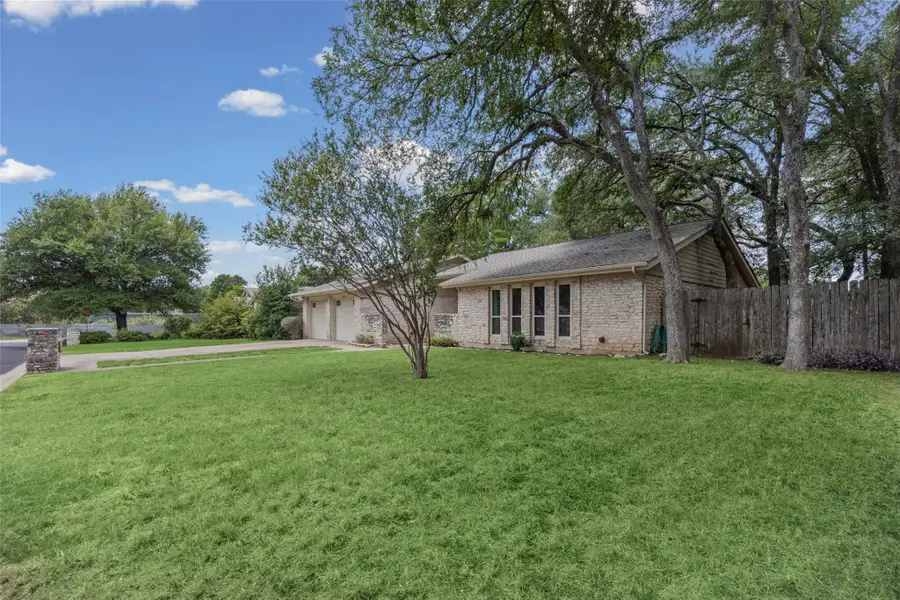 12902 Trailwood Rd, Austin, TX 78727 - #3