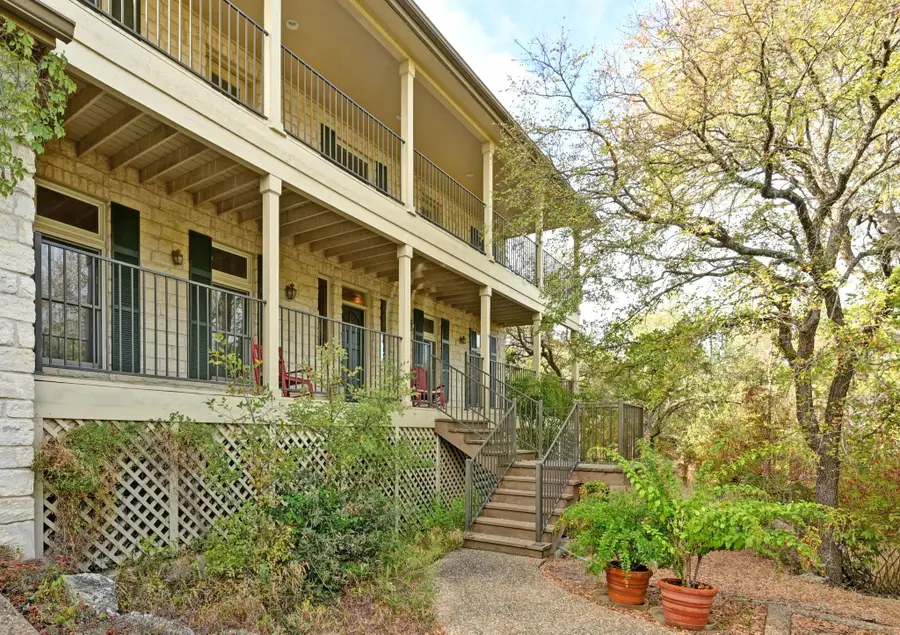 2 Rock Way Cv, Austin, TX 78746 - #2