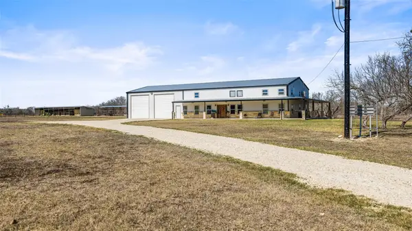 664 Martindale Falls Rd, Martindale, TX 78655