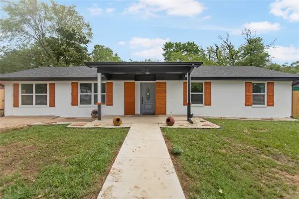 904 Westview Cir, Caldwell, TX 77836