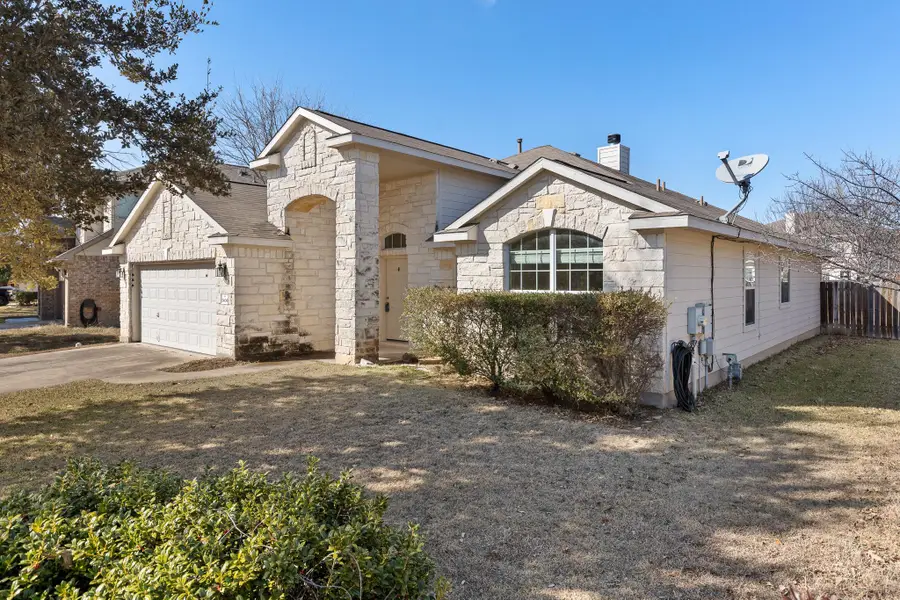 1406 Laguna Cv, Hutto, TX 78634 - Image #2
