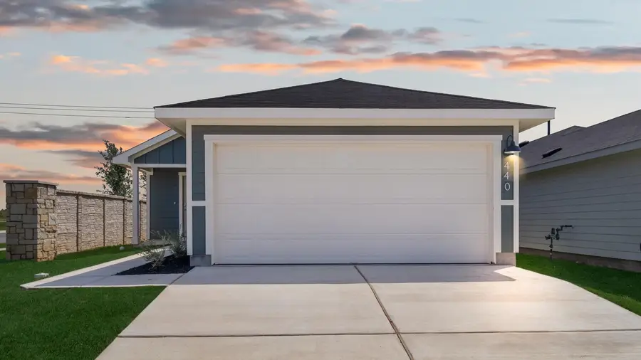 220 Garcia St, Buda, TX 78610 - #2