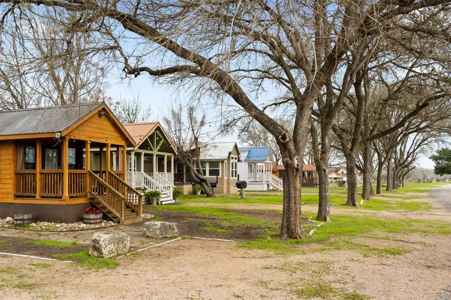 250-300 Park Avenue Ave, Staples, TX 78670 - #2