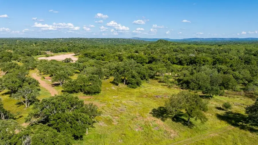 3736-4 County Rd 113 Rd, Llano, TX 78643 - Image #3