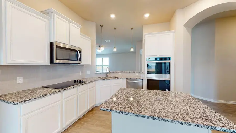 709 Sydney Blvd, Thorndale, TX 76577 - #3