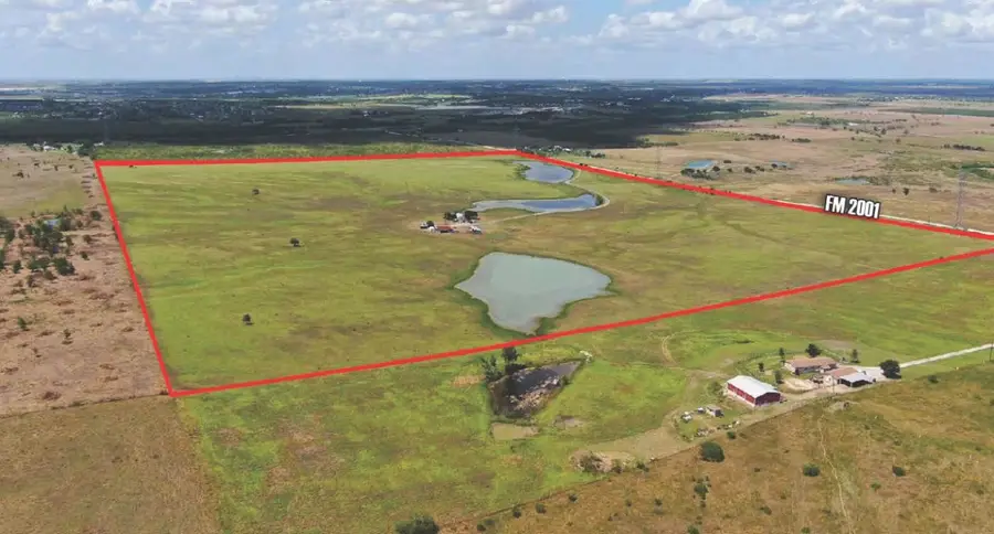 300 Three Lakes Rd, Kyle, TX 78640 - Image #2