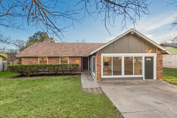2311 Sheri Oak Ln, Austin, TX 78748