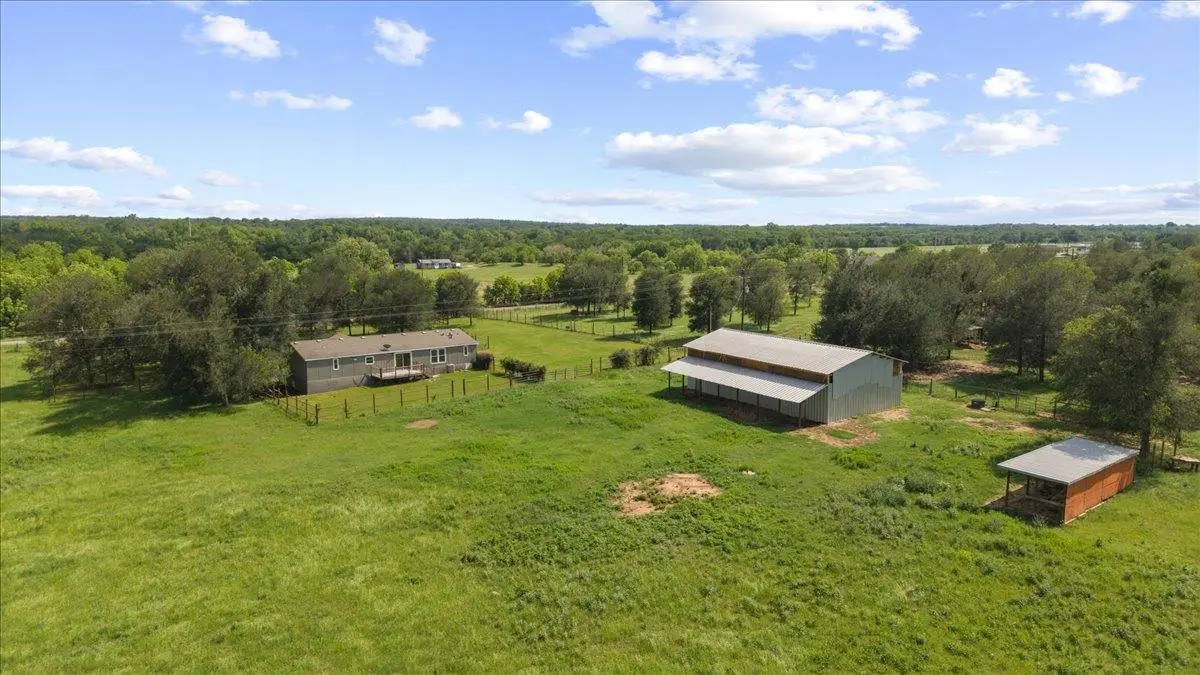 3063 County Road 484, Elgin, TX 78621 - #1