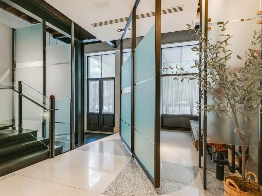 811 Congress Ave, Austin, TX 78701 - #3
