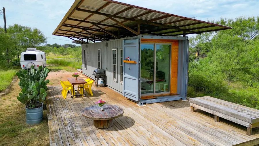 125 Elmer Rd, Llano, TX 78643 - Image #2