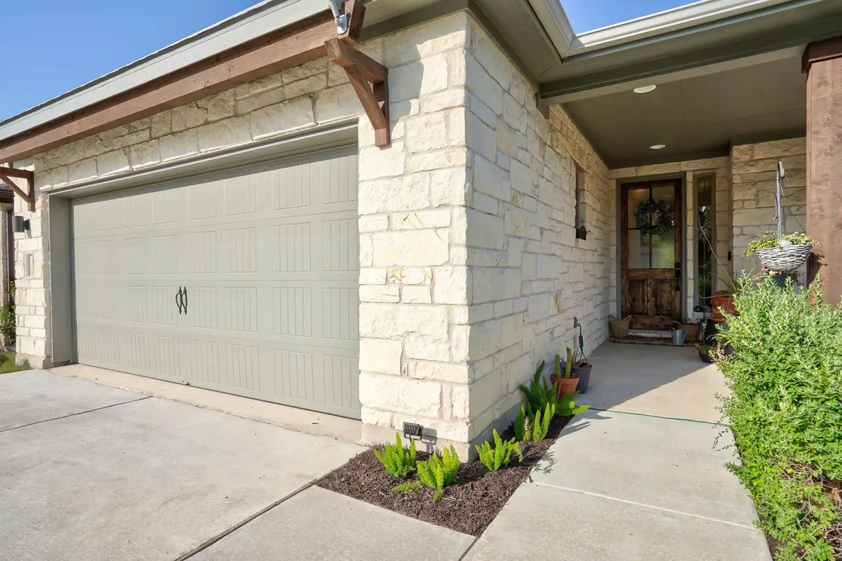 2240 Ringstaff Rd, Leander, TX 78641 - #1
