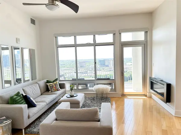 603 Davis St #2011, Austin, TX 78701