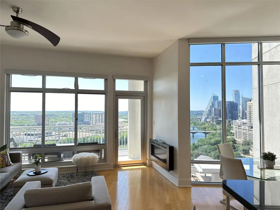 603 Davis St #2011, Austin, TX 78701 - #2
