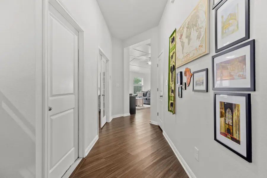 105 Balsam St, Hutto, TX 78634 - #3