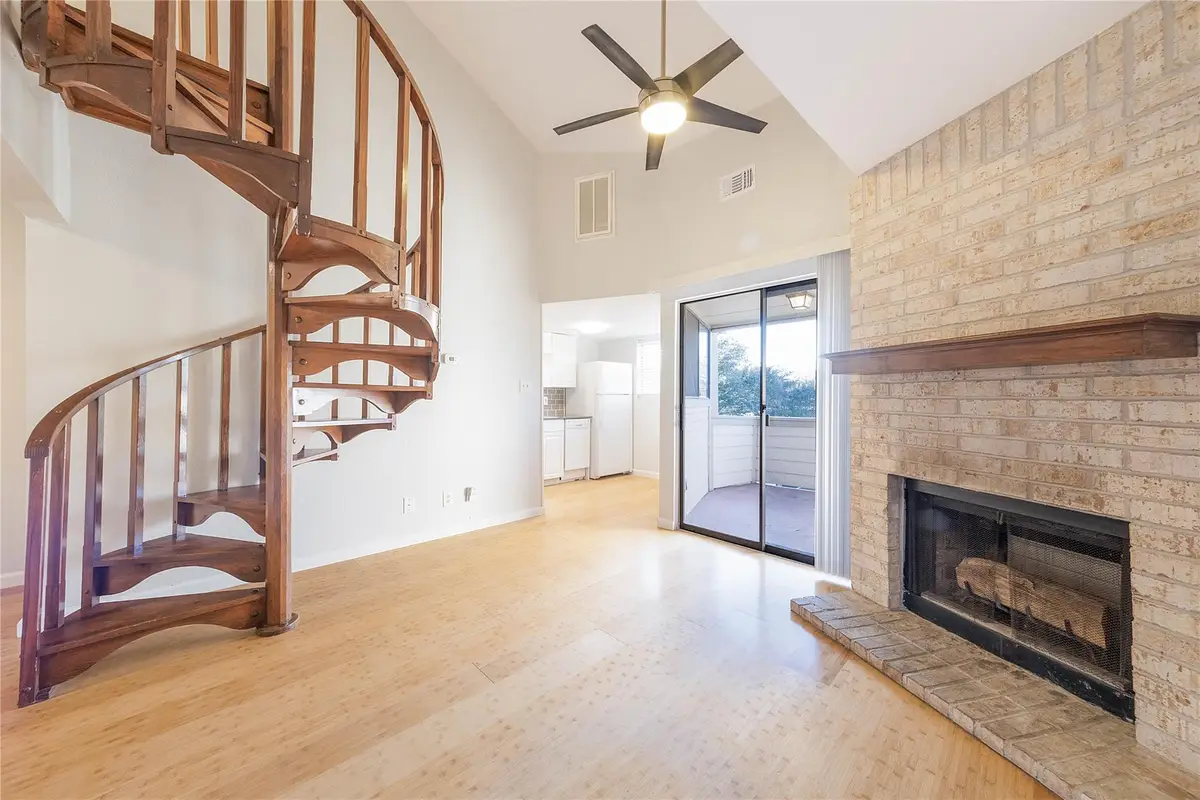 2500 Burleson Rd #512, Austin, TX 78741 - #1