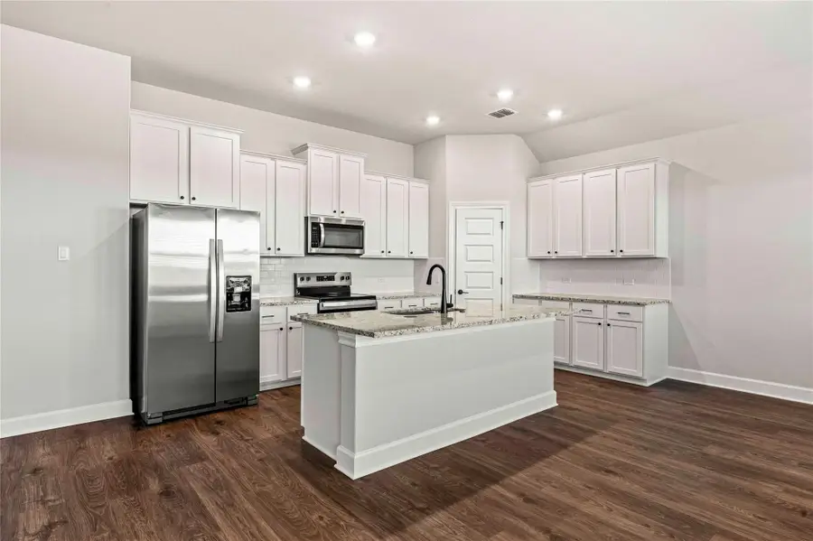 405 West Luna Blue Ln, Jarrell, TX 76537 - #3