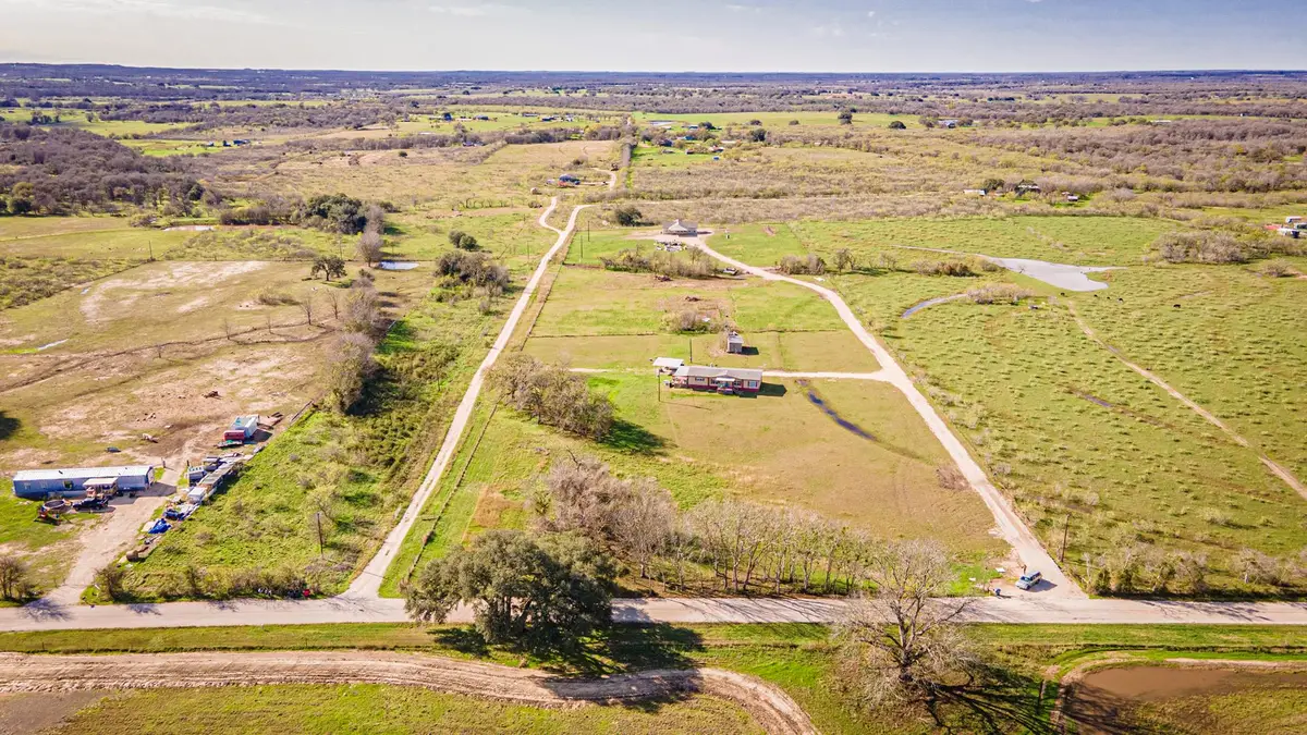 3370 Pettytown Rd, Dale, TX 78616 - Image #1