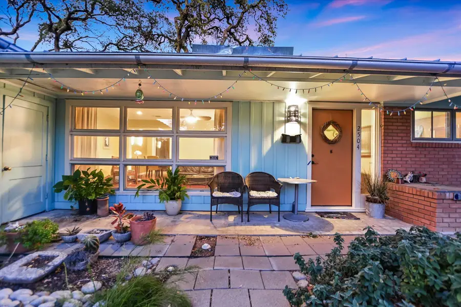 2504 Great Oaks Pkwy, Austin, TX 78756 - Image #3