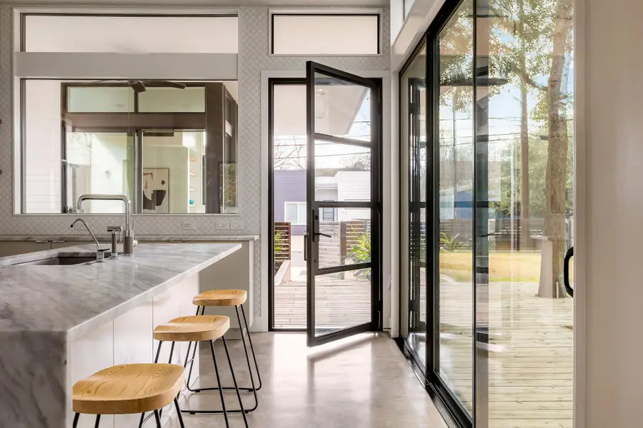 1803 Clifford Ave, Austin, TX 78702 - #2