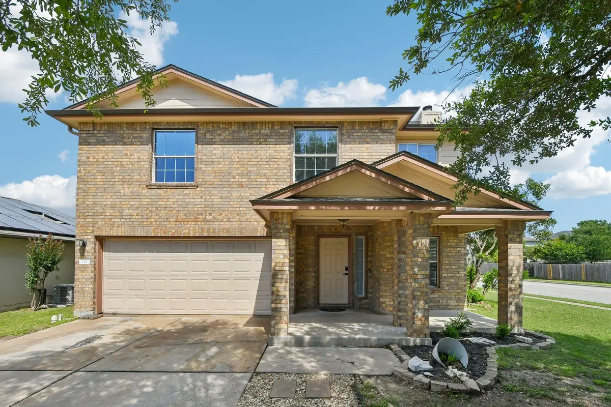 231 Altamont St, Hutto, TX 78634 - #1