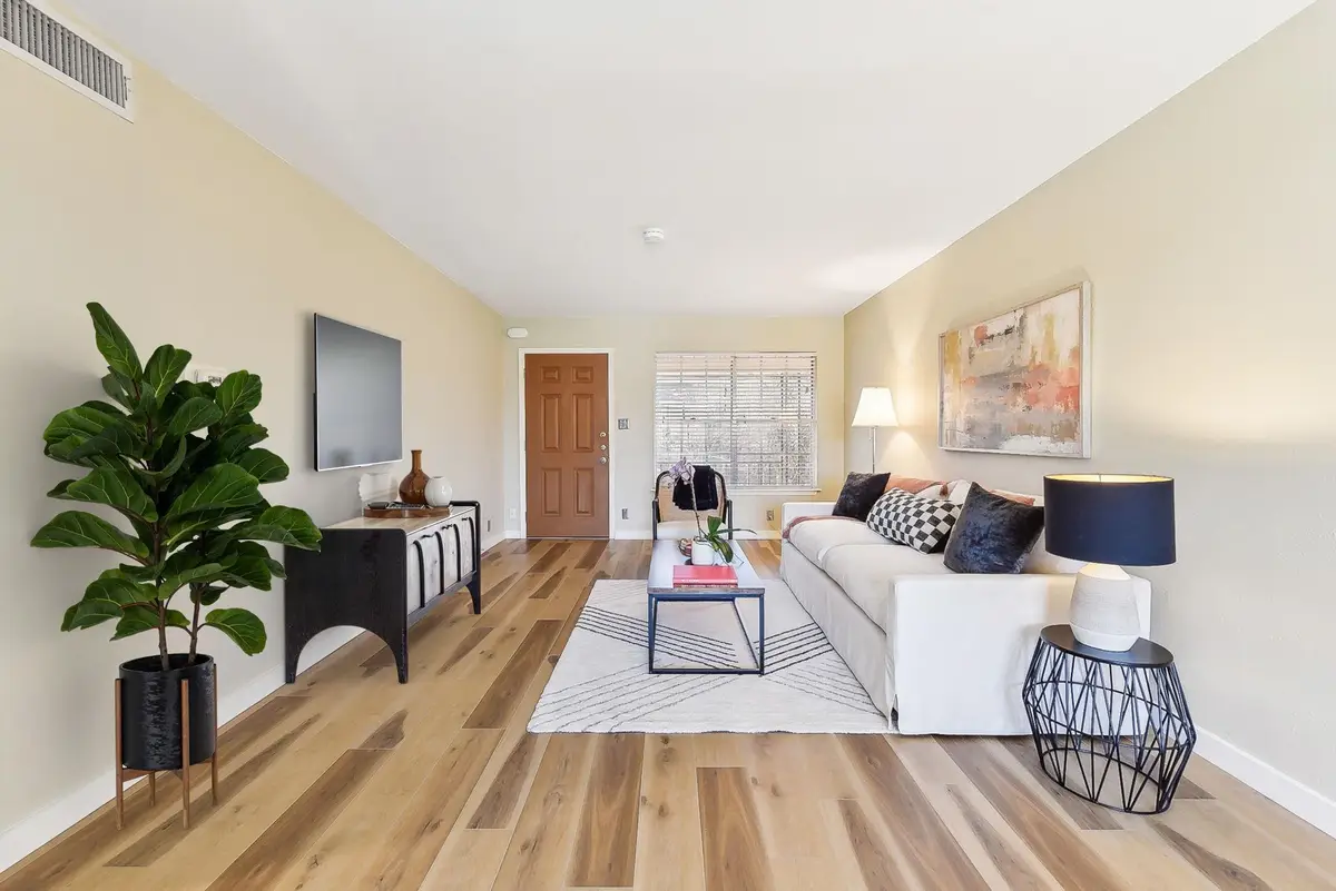 7801 Shoal Creek Blvd #224, Austin, TX 78757 - Image #1