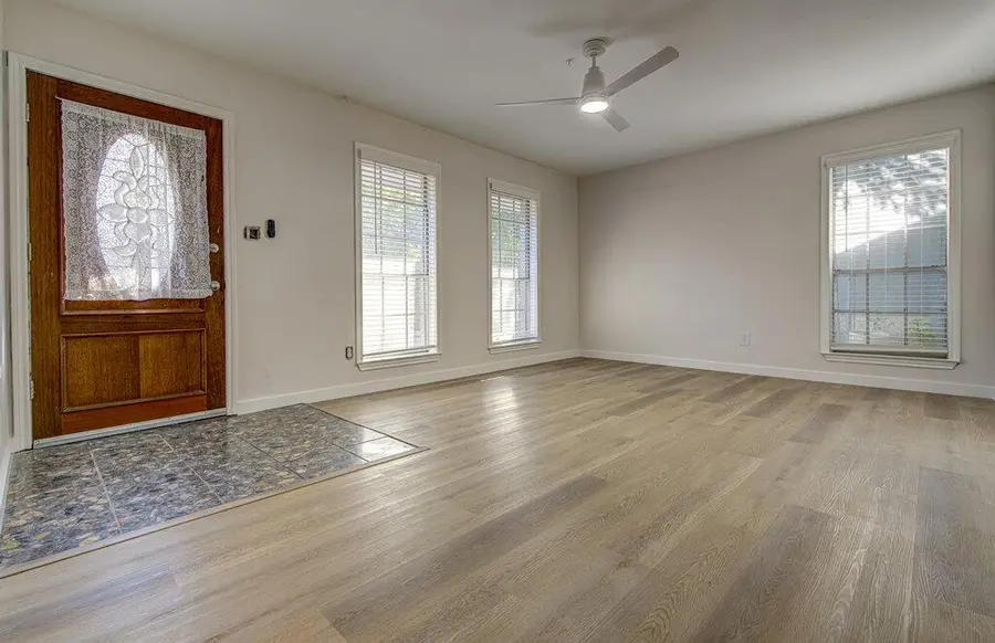 1013 Austin Highlands Blvd, Austin, TX 78745 - Image #3